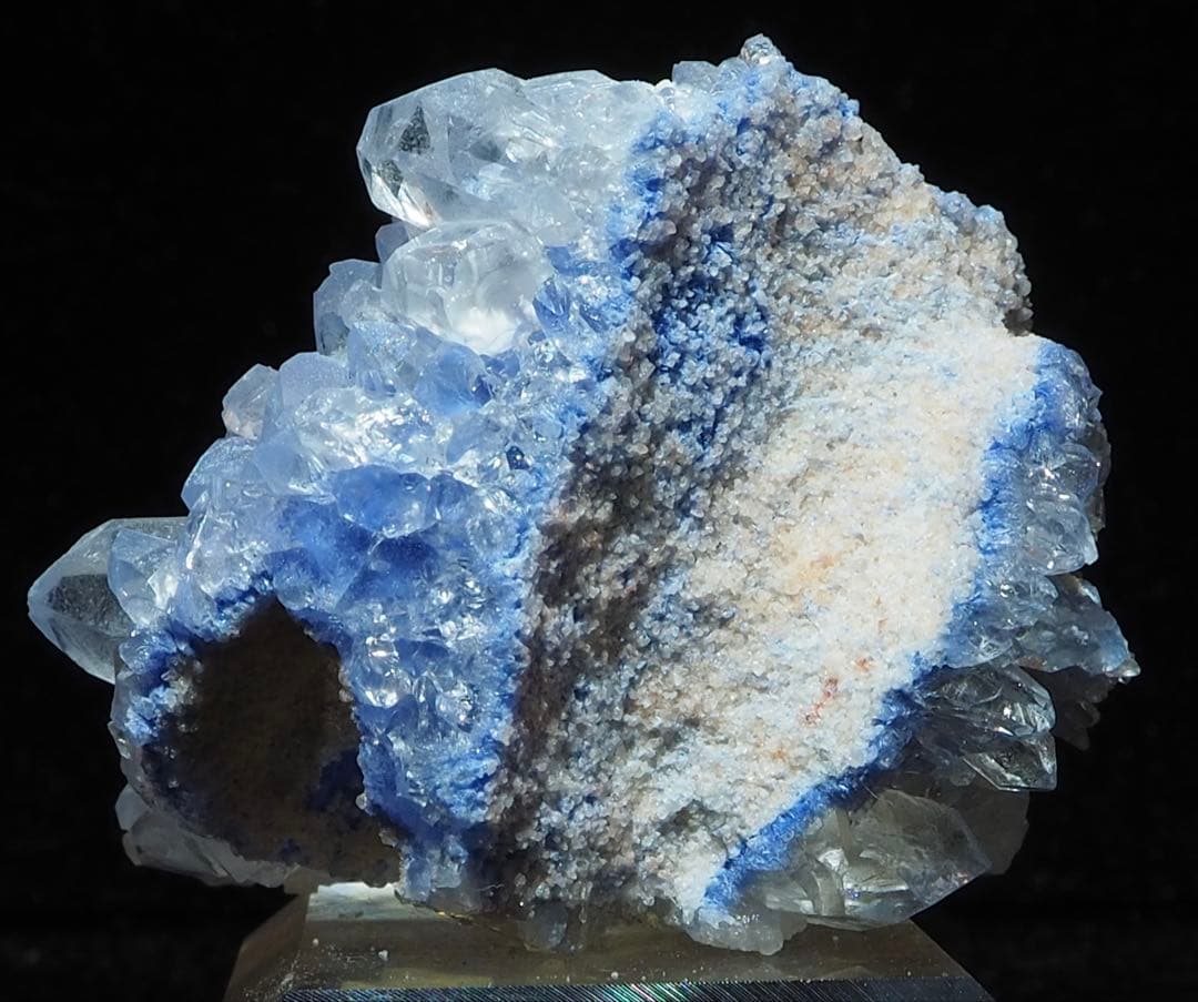 【ブラジル産】デュモルチェライト原石