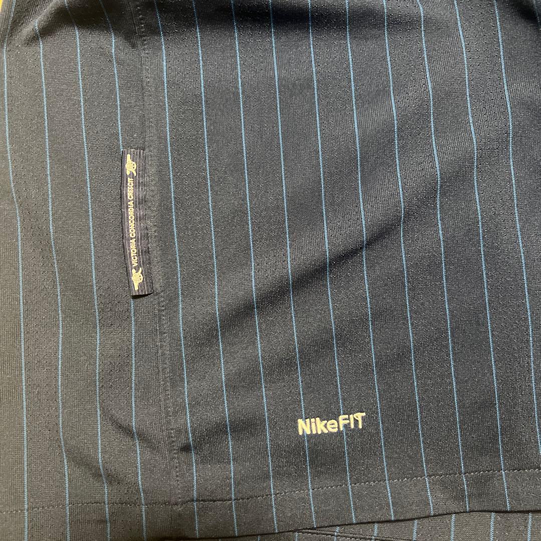 Nike Arsenal ネイビー ストライプシャツ