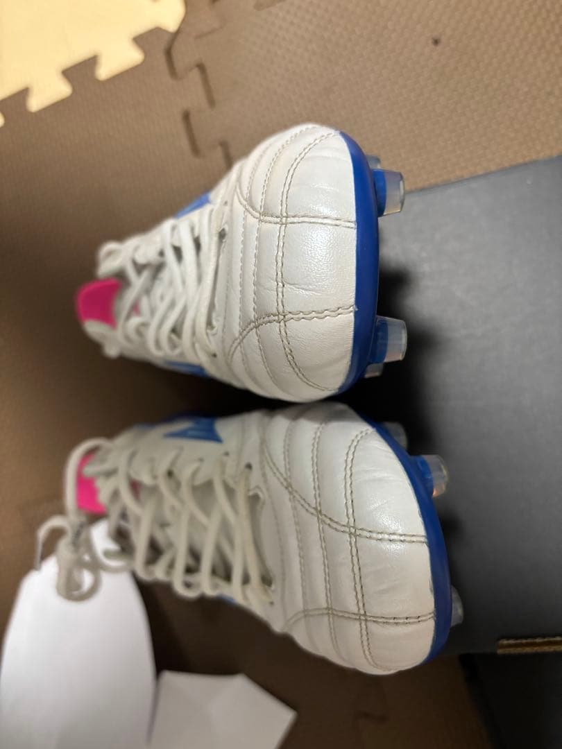 モレリアネオ4JAPAN アーバン・エレクトリック・パック　26センチ