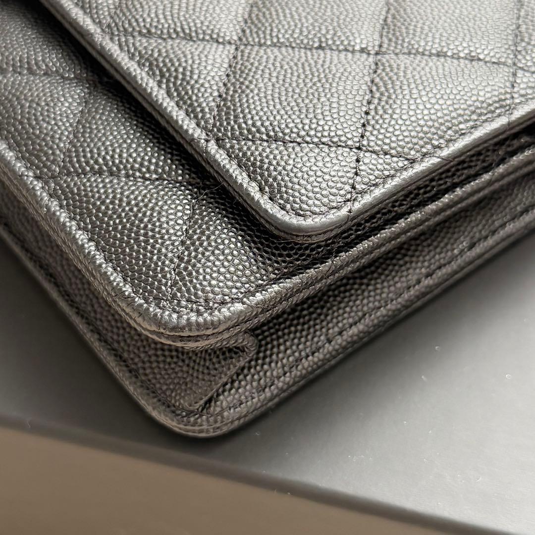 専用！新品に近い シャネル23A チェーンウォレット キャビア ブラック