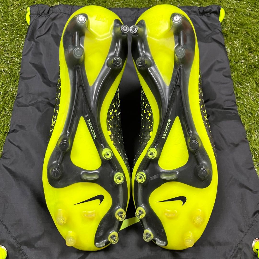 シューズ NIKE Magista Obra FG 26cm