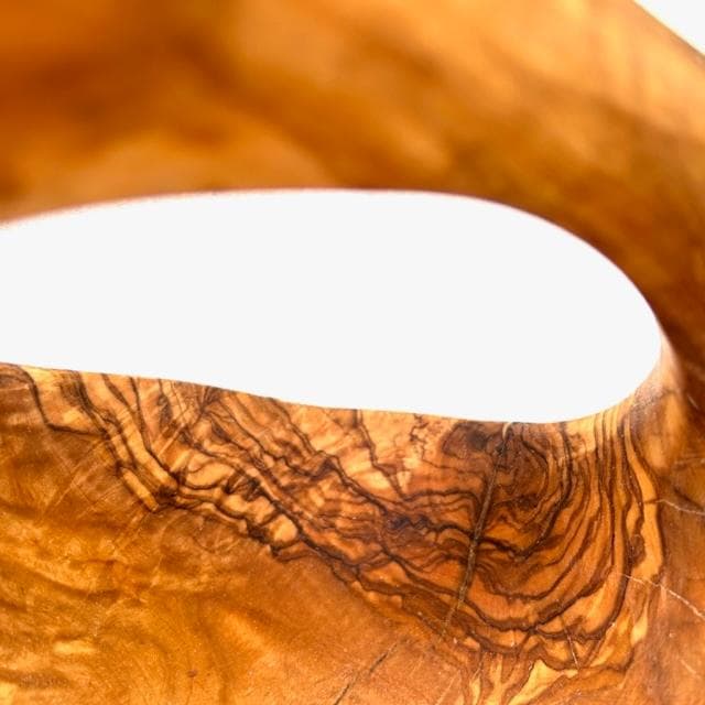 オリーブの木　芸術的バスケット　存在するだけで癒される　約34cm