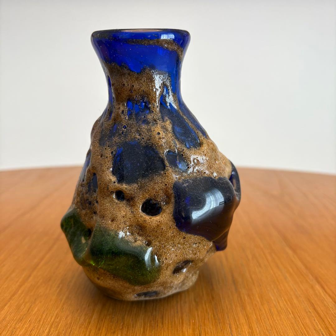 【最終値下げ】稲嶺盛吉　一輪挿し　紅珊瑚