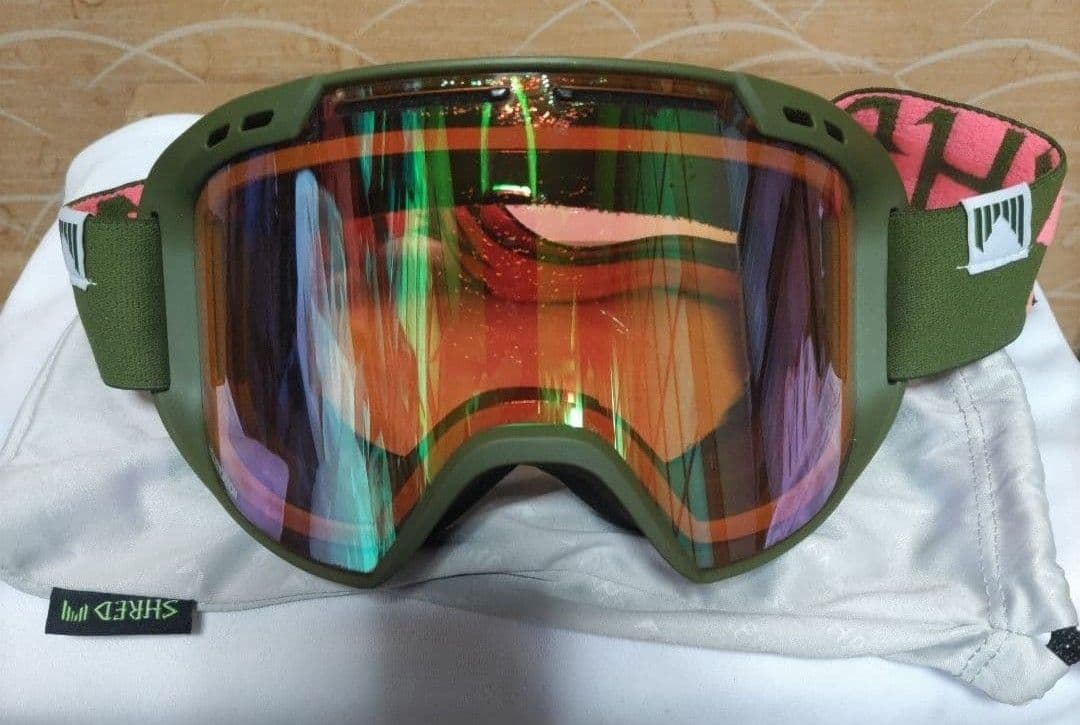 SHRED シュレッド ヘルメット サイズ L 58_59cm & ゴーグル