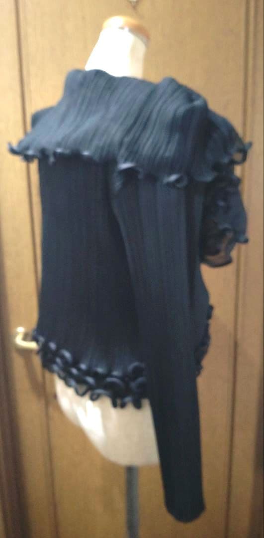 ■PLEATS PLEASE ■ ボレロ 黒
