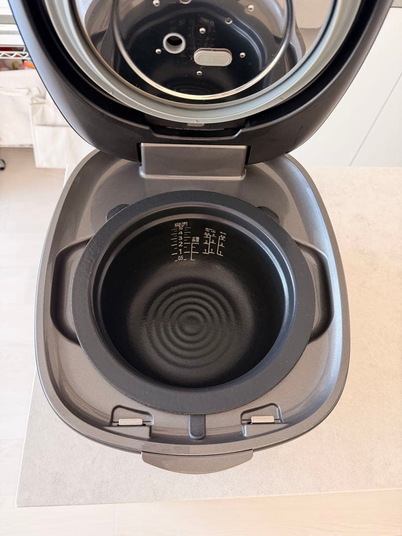 TIGER JPL-H100 炊飯器 黒