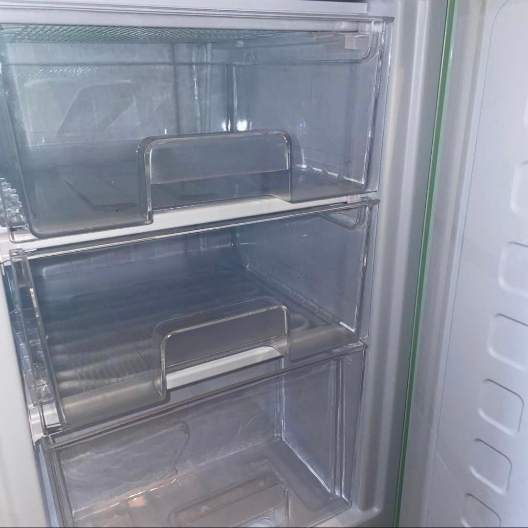 【4月中旬発送】レトロかわいい冷蔵庫‪ 130L 2024年製 ライトグリーン