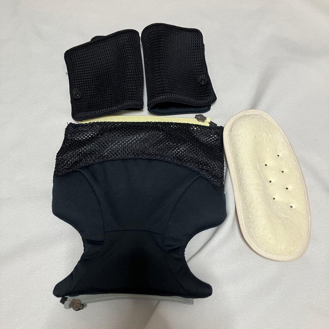 アップリカ　抱っこ紐　ラクリス　ブラック