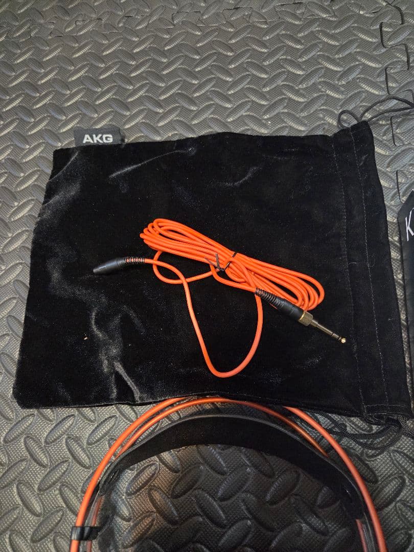 AKG K712 PRO ヘッドホン