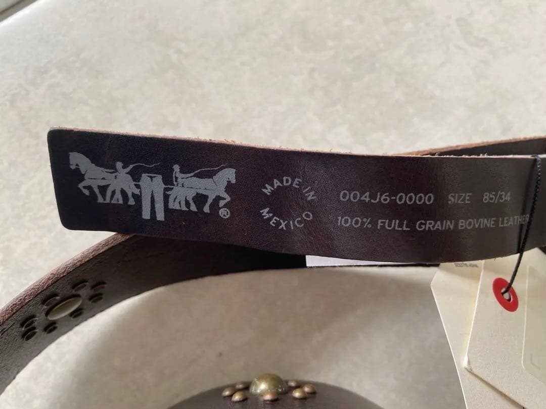 コ*ト様 Levi’s トイストーリー ウッディ ベルト 限定 完売品　Sサイズ