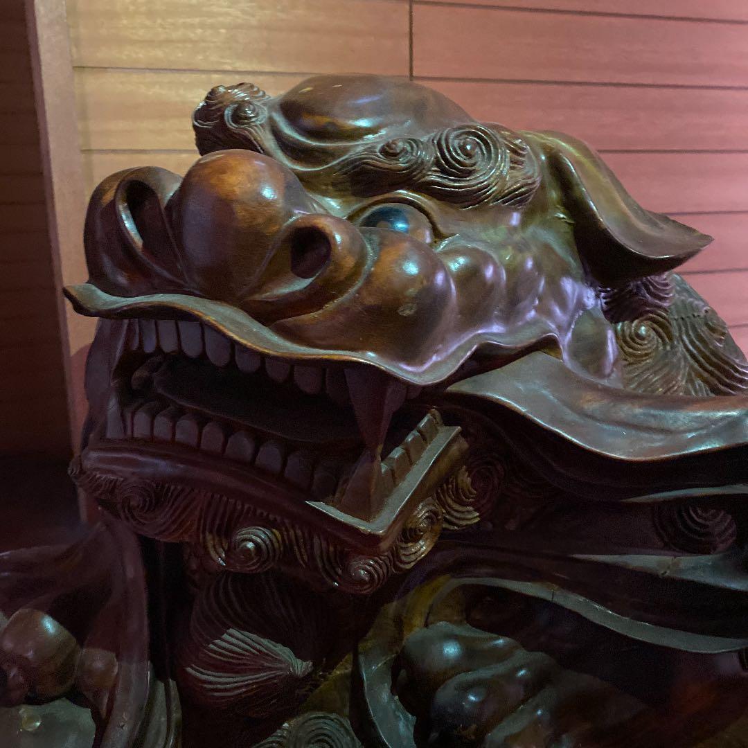 玉杢の特大獅子一刀彫り　名作珍品