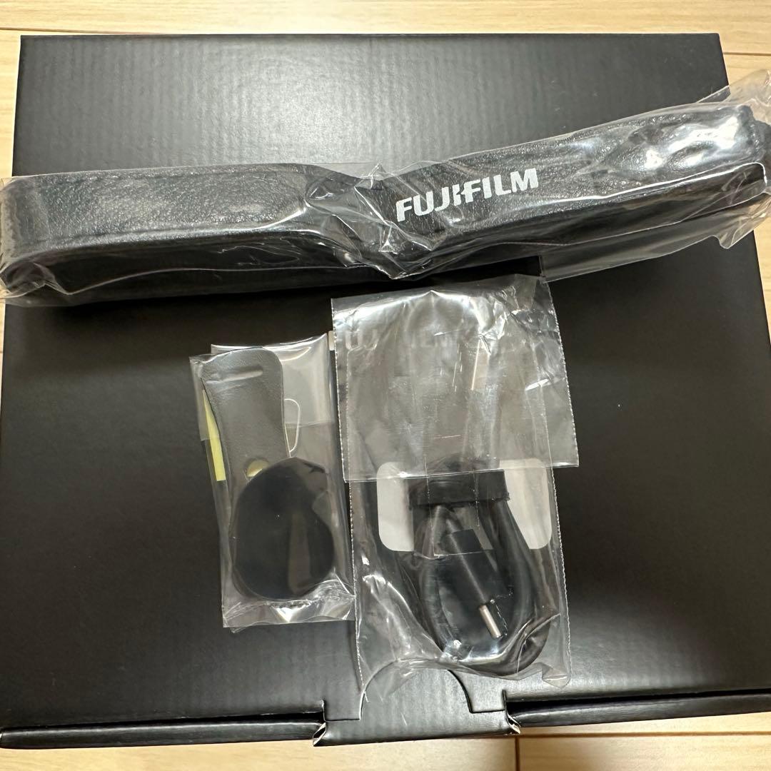 ◆極美品◆ FUJIFILM X100VI ブラック　オプション品付き