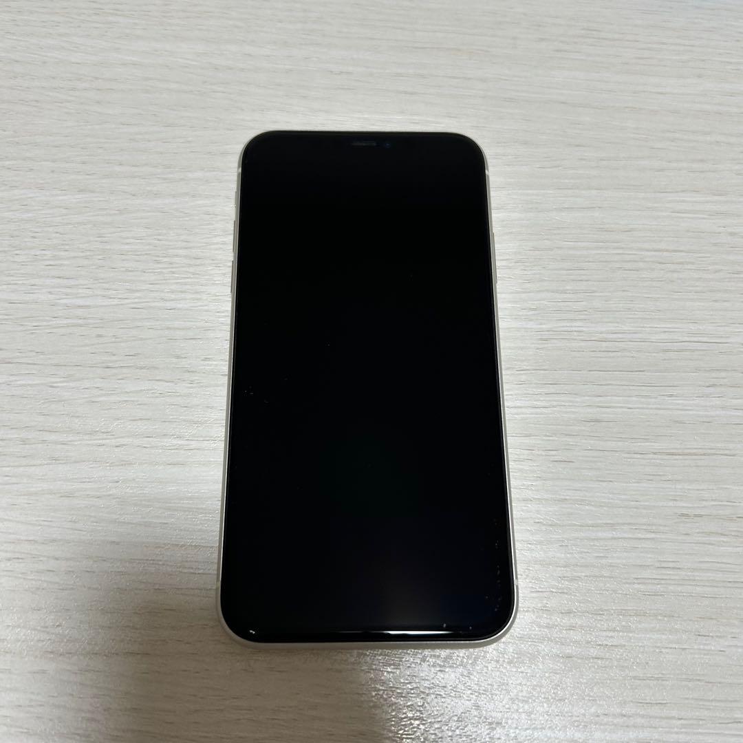 【ジャンク】iPhone 11 64GB ホワイト SIMフリー