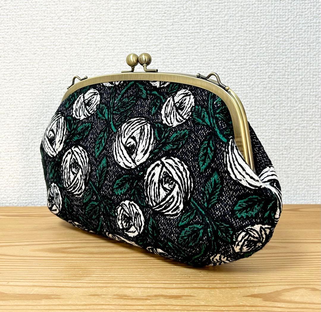 ハンドメイド がま口バッグ ポーチ クラッチ rosy ネイビー　ミナペルホネン