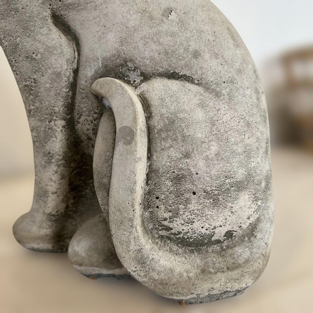 英国ガーデンオーナメント猫