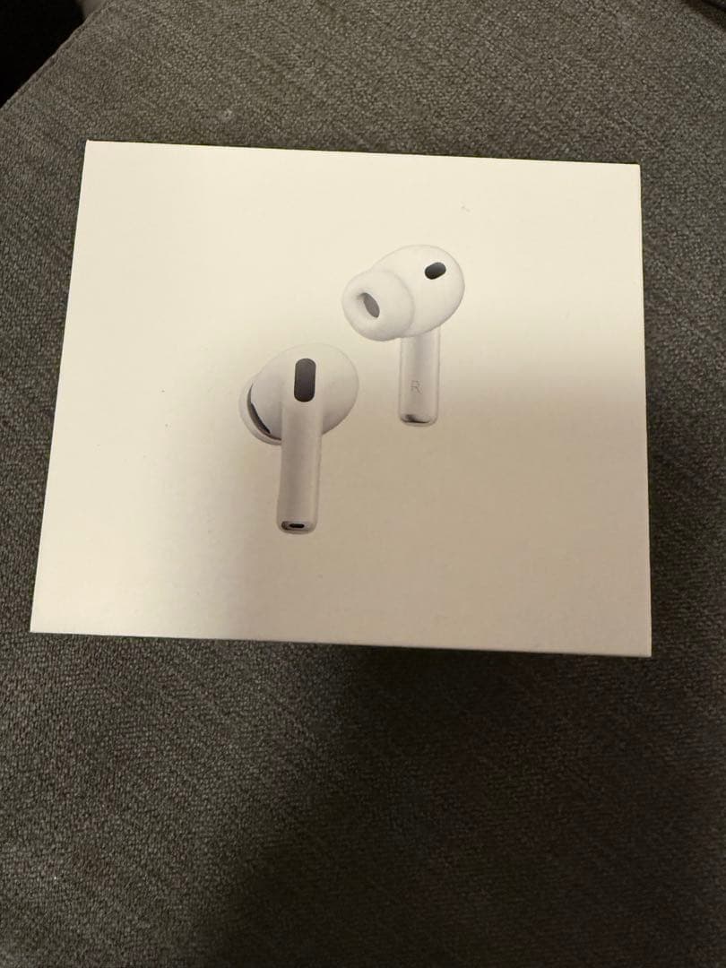 Apple AirPods Pro 3 本体　ほぼ未使用品　ケース傷大
