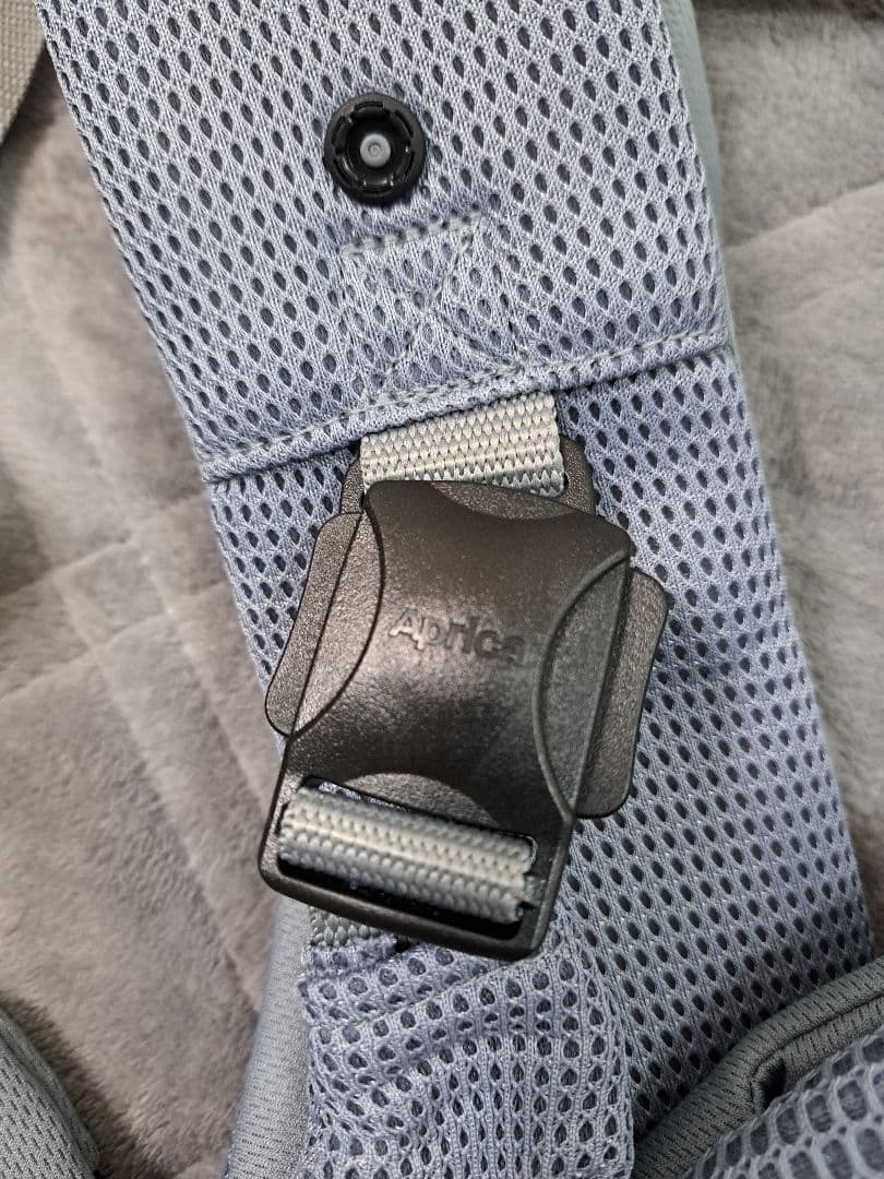 アップリカ ラクリス グレー 〈極美品・使用3回・家の中のみ〉