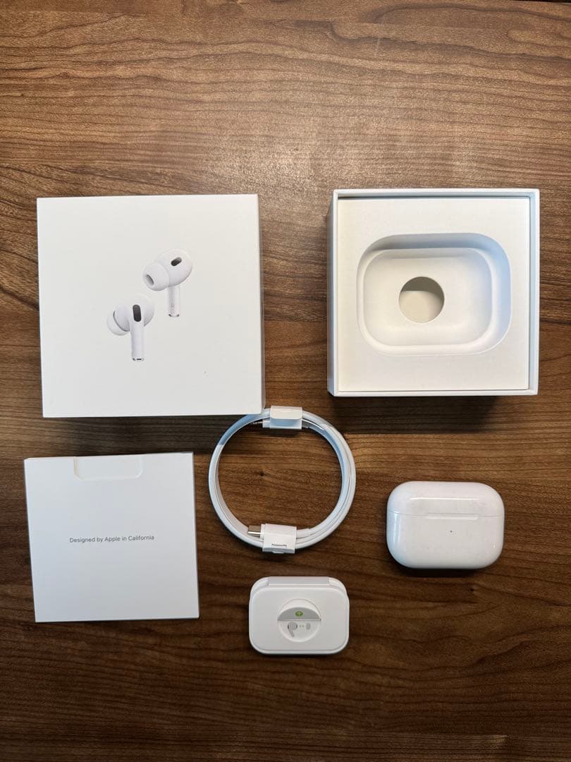 Apple AirPods Pro 2 ワイヤレスイヤホン A2698