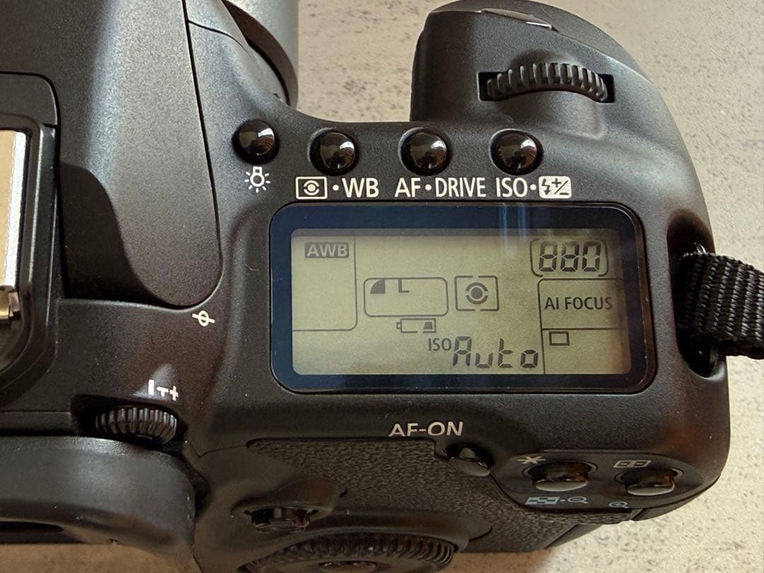 j*r様 【中古】キヤノン EOS 40D EF-S 17-85 IS レンズキ