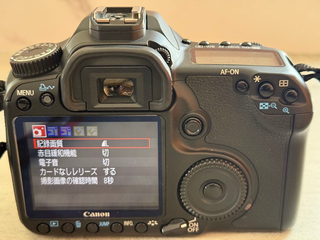 j*r様 【中古】キヤノン EOS 40D EF-S 17-85 IS レンズキ