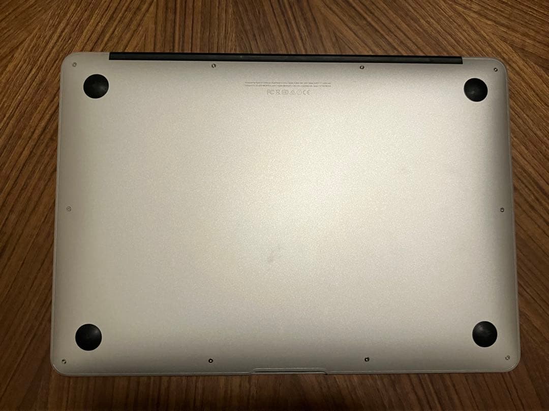 MacBook Air 2015 13インチ 8GB/250GB