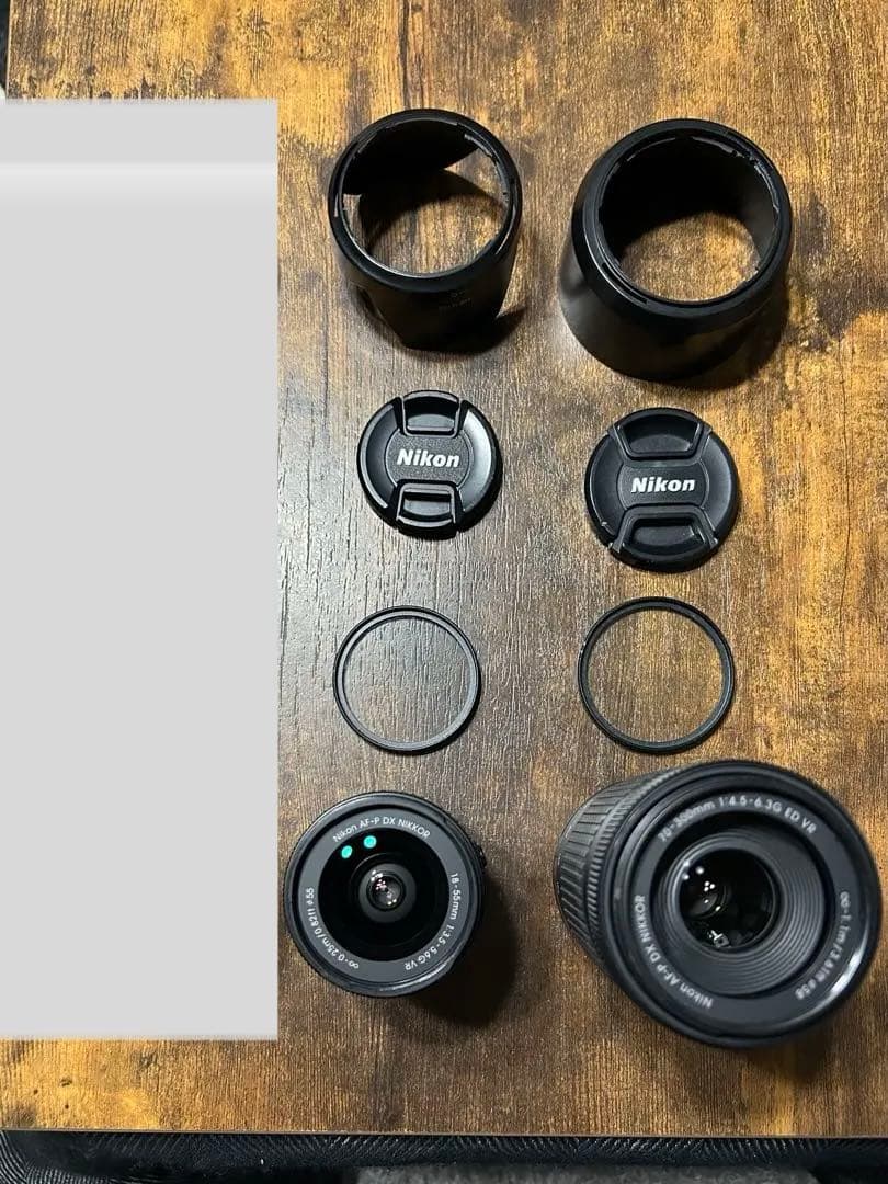 Nikon D5600 ダブルズームキット　アクセサリー付き