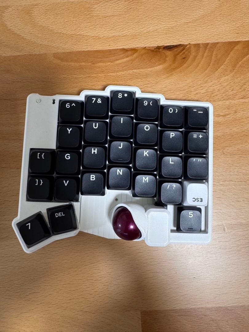 分割型キーボードZaruball