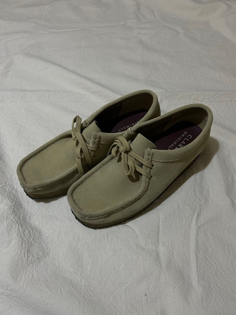 Clarks ワラビー ベージュ