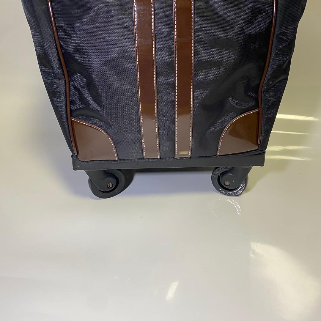 新品・未使用✨スワニー　ルーマII　キャリーバッグ　座面付き　4輪キャスター