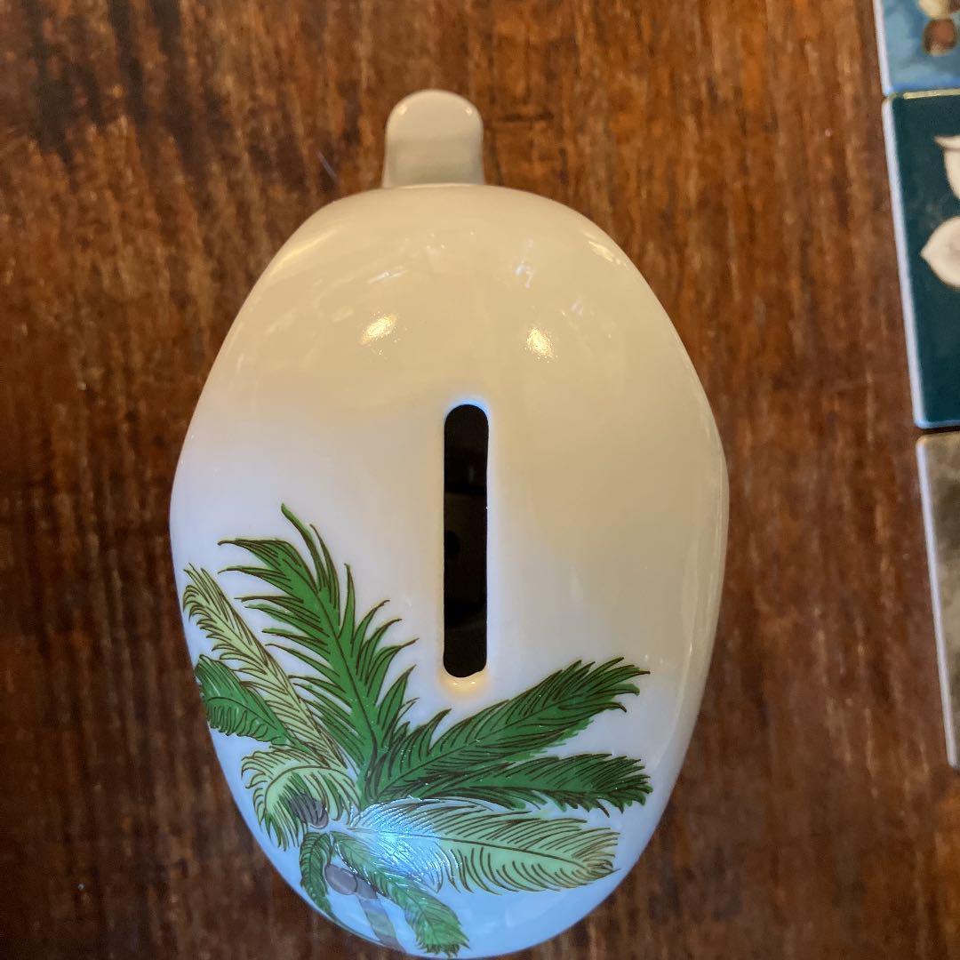 ドレスナー銀行　象の貯金箱　3