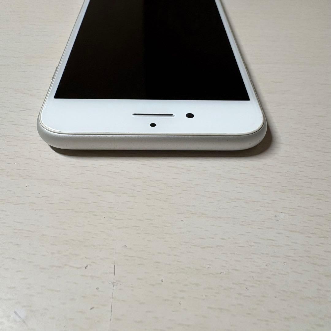 iPhone8 64GB シルバー SIMフリー
