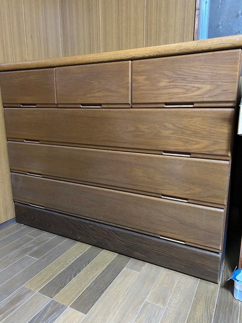 美品　ブラウン木製チェスト 6引き出し　無垢材使用　中もきれいです。天然木超お得