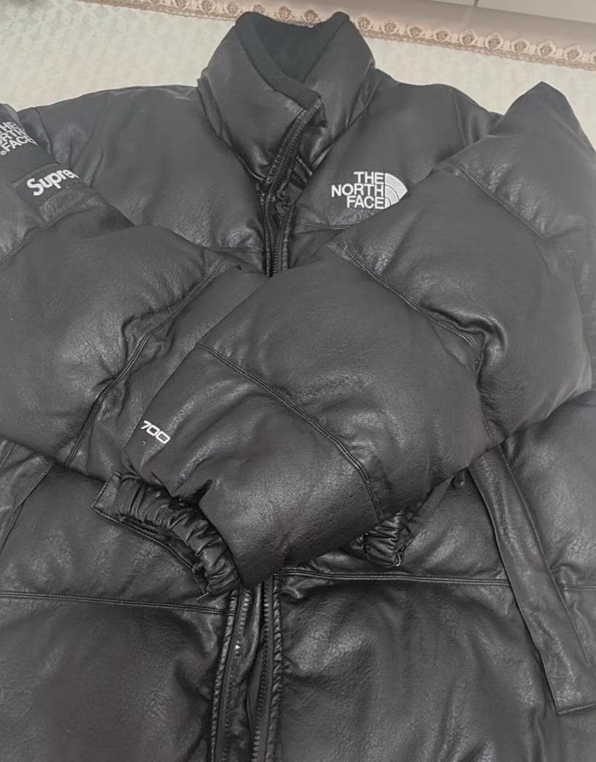 THE NORTH FACE ×Supreme レザーダウンジャケット