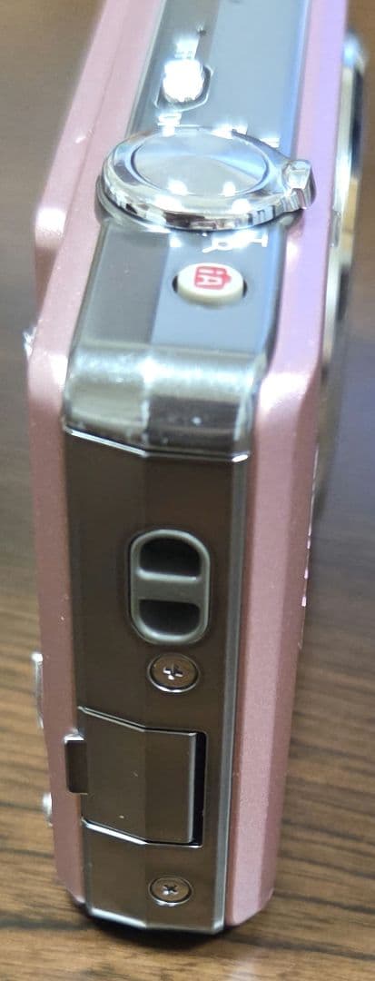 デジタルカメラ　Panasonic DMC-FS6 ピンク