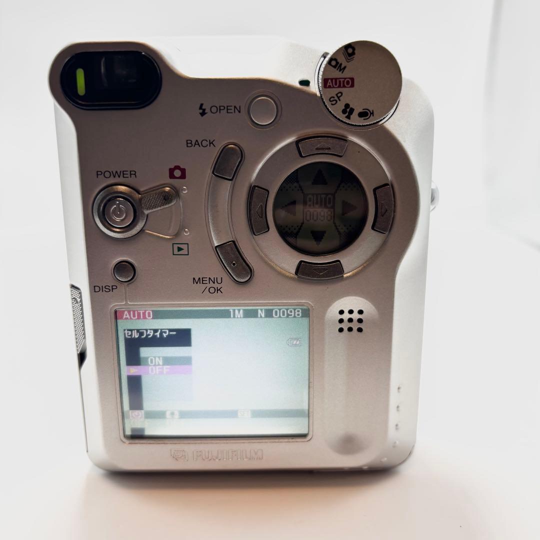 【動作品】【美品】FUJIFILM FinePix 6800Z デジタルカメラ