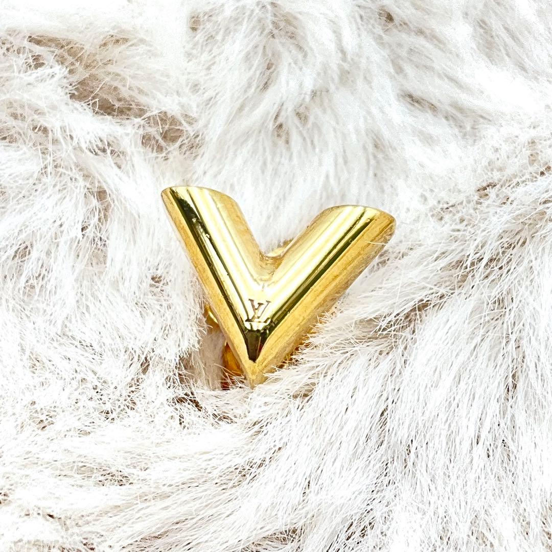 ヴィトン LOUIS VUITTON エセンシャル V ピアス 片耳