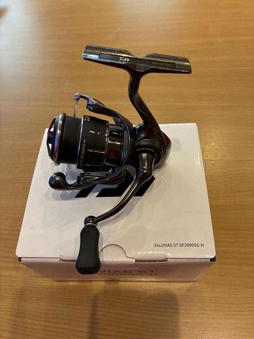 ダイワ24ルビアスLUVIAS ST SF2000SS-H