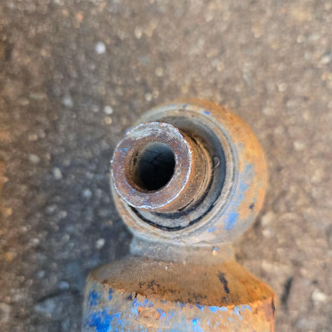 クスコ 車高調 bm/br レガシィ 固着なし