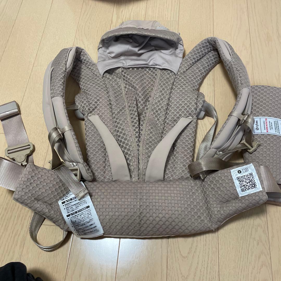 cybex 抱っこ紐 ベージュ　coya サイベックス