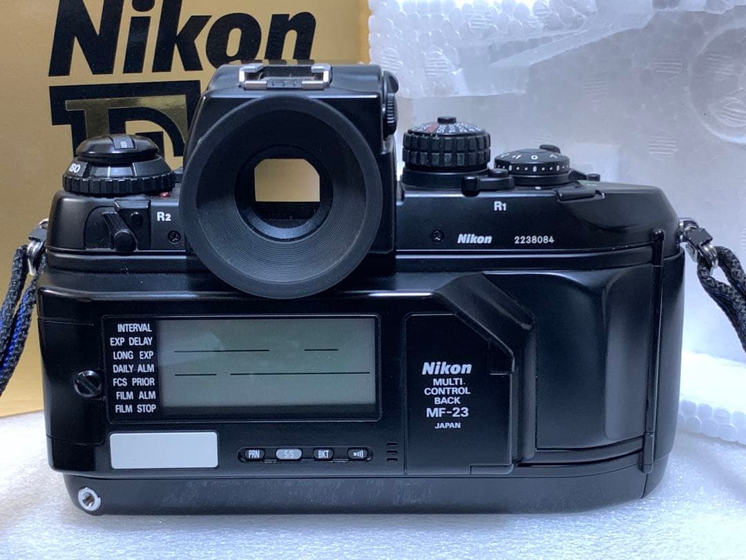 フィルムカメラ NIKON F4