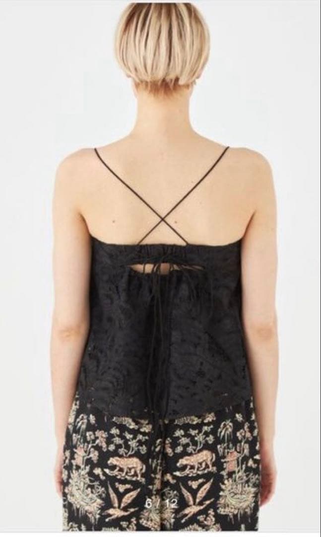 【SOULEIADO 】コットンエンブロイダリーキャミソール(トゥモローランド)