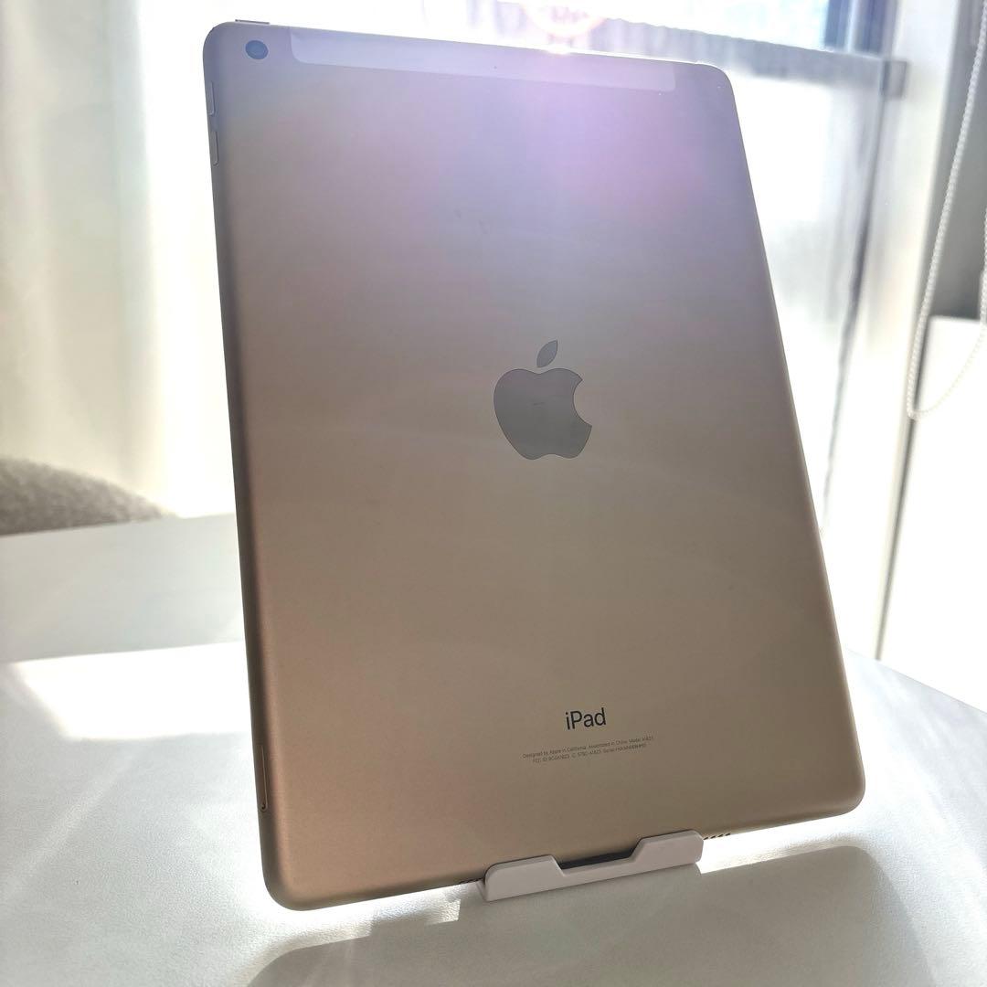 iPad 32GB【第5世代】Wi-fi+cellularモデル　ゴールド