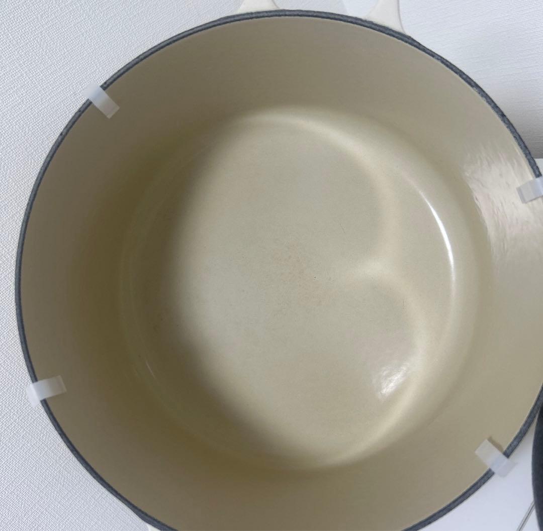 LE CREUSET ル・クルーゼ ココットロンド 24