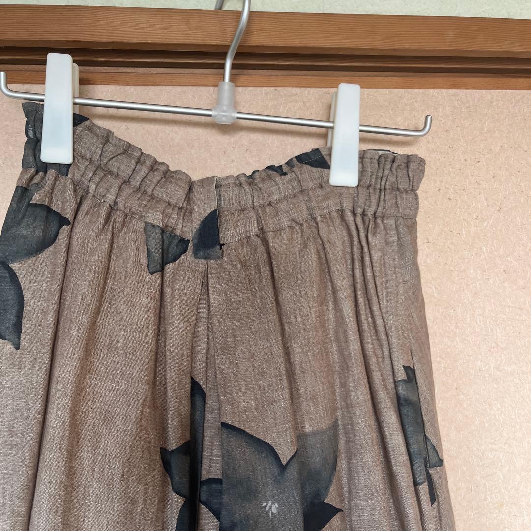 【美品】パラスパレス 花柄ガウチョパンツ グレー系