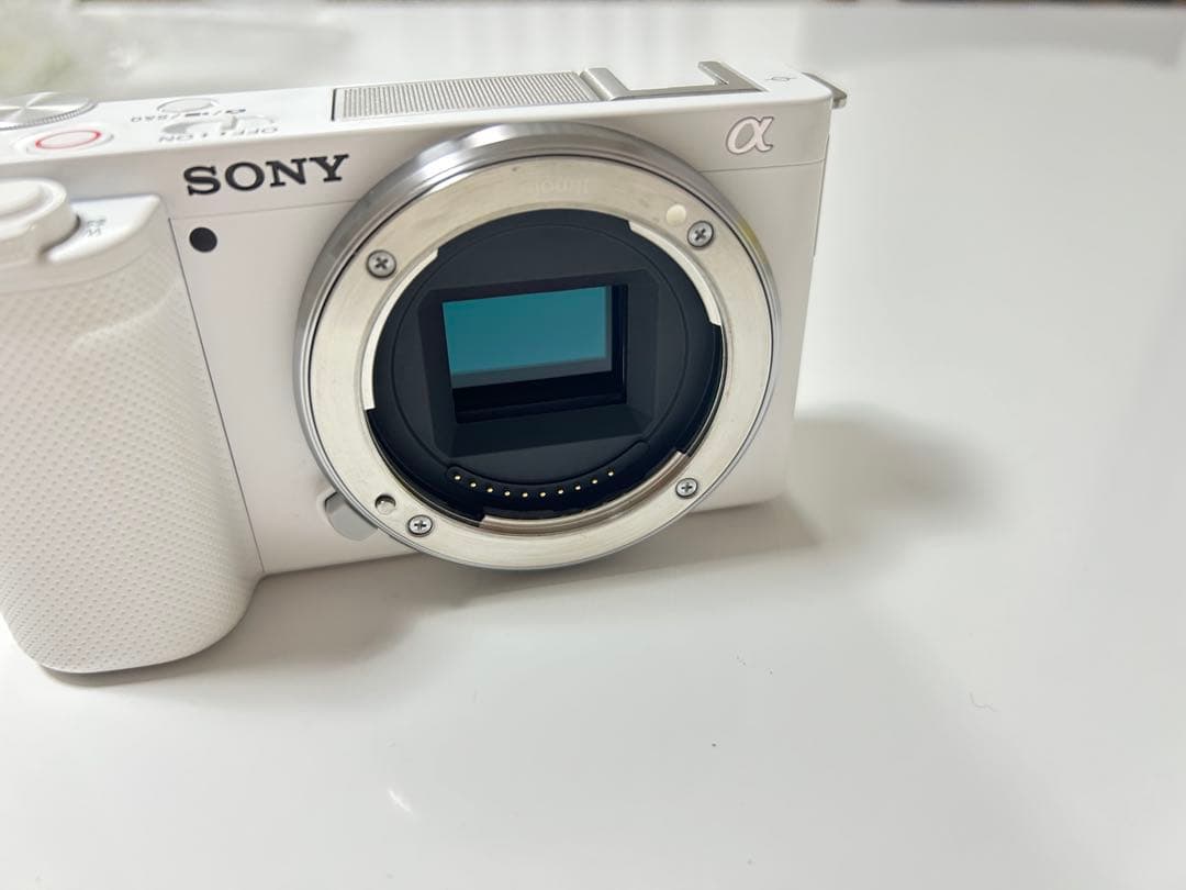 SONY ZV-E10 ダブルズームレンズキット 保証期間内 おまけ付 値下げ中