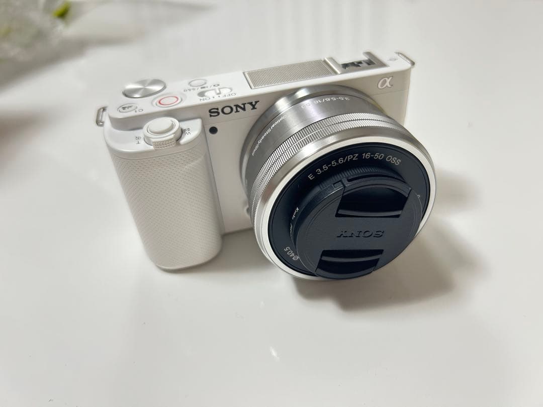 SONY ZV-E10 ダブルズームレンズキット 保証期間内 おまけ付 値下げ中