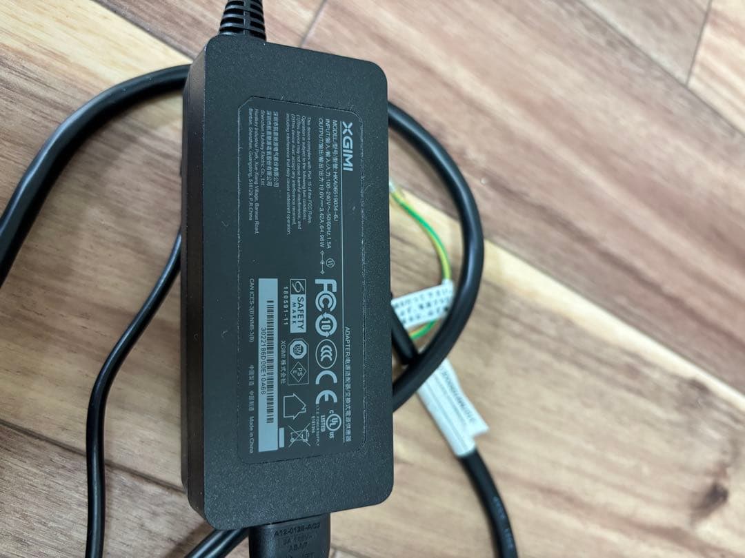 XGIMI MOGO Pro 1080P 家庭用　プロジェクター 本体　モゴプロ