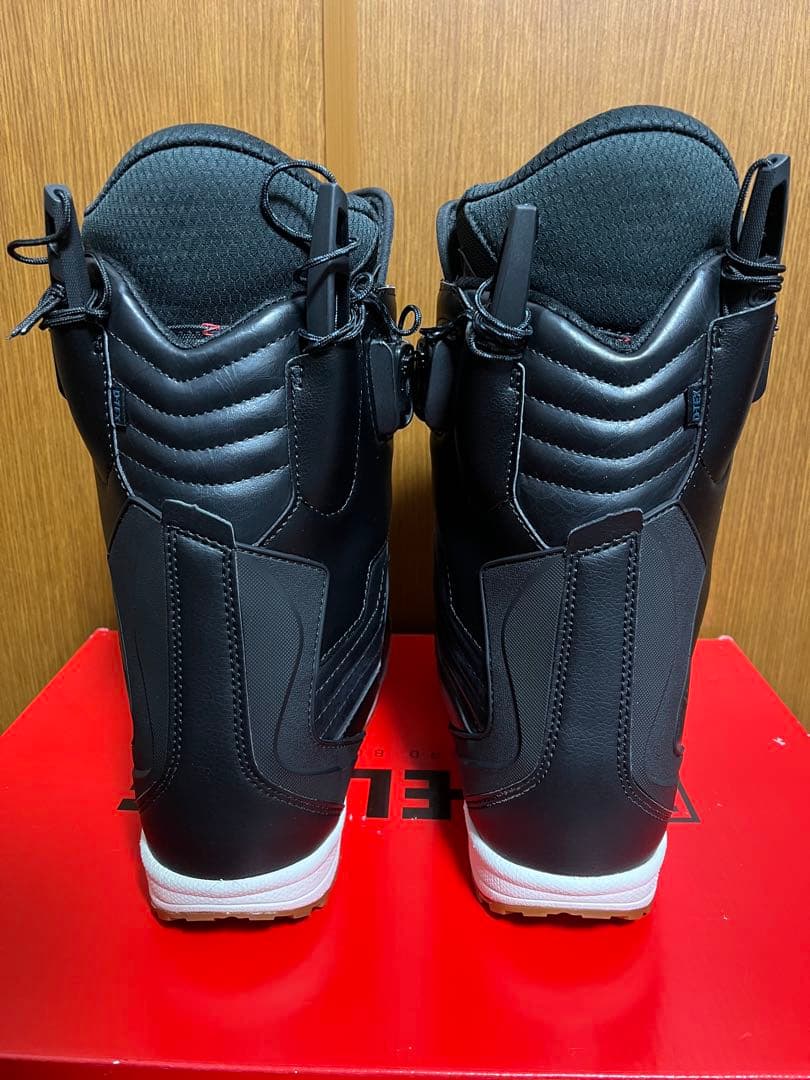 DEELUXE EMPIRE エンパイア