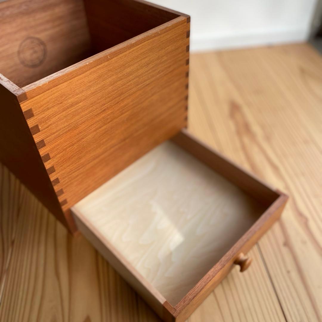 倉敷意匠　ツガの化粧箱