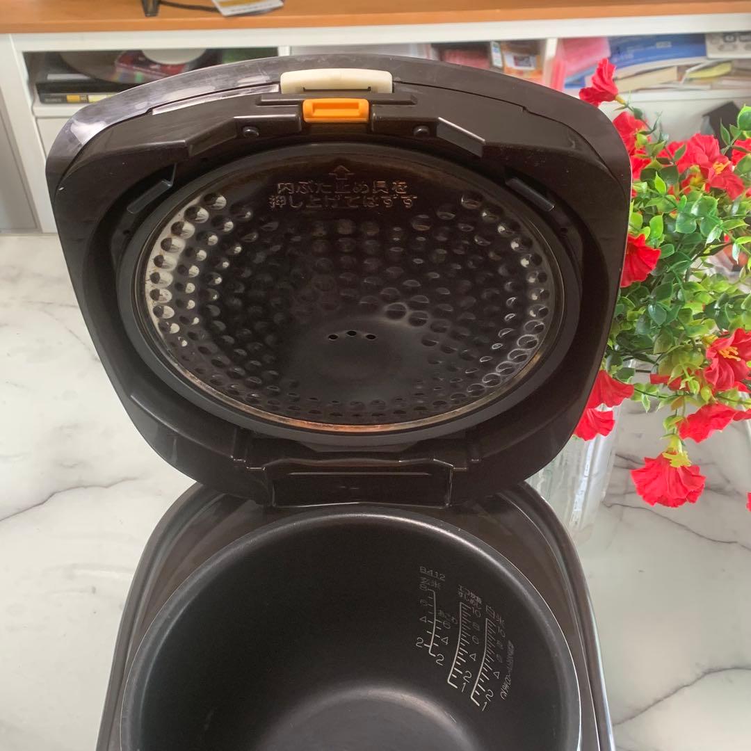 良品　2019年■象印 極め炊き 豪熱沸とうIH　NP-VZ18　1升炊き■